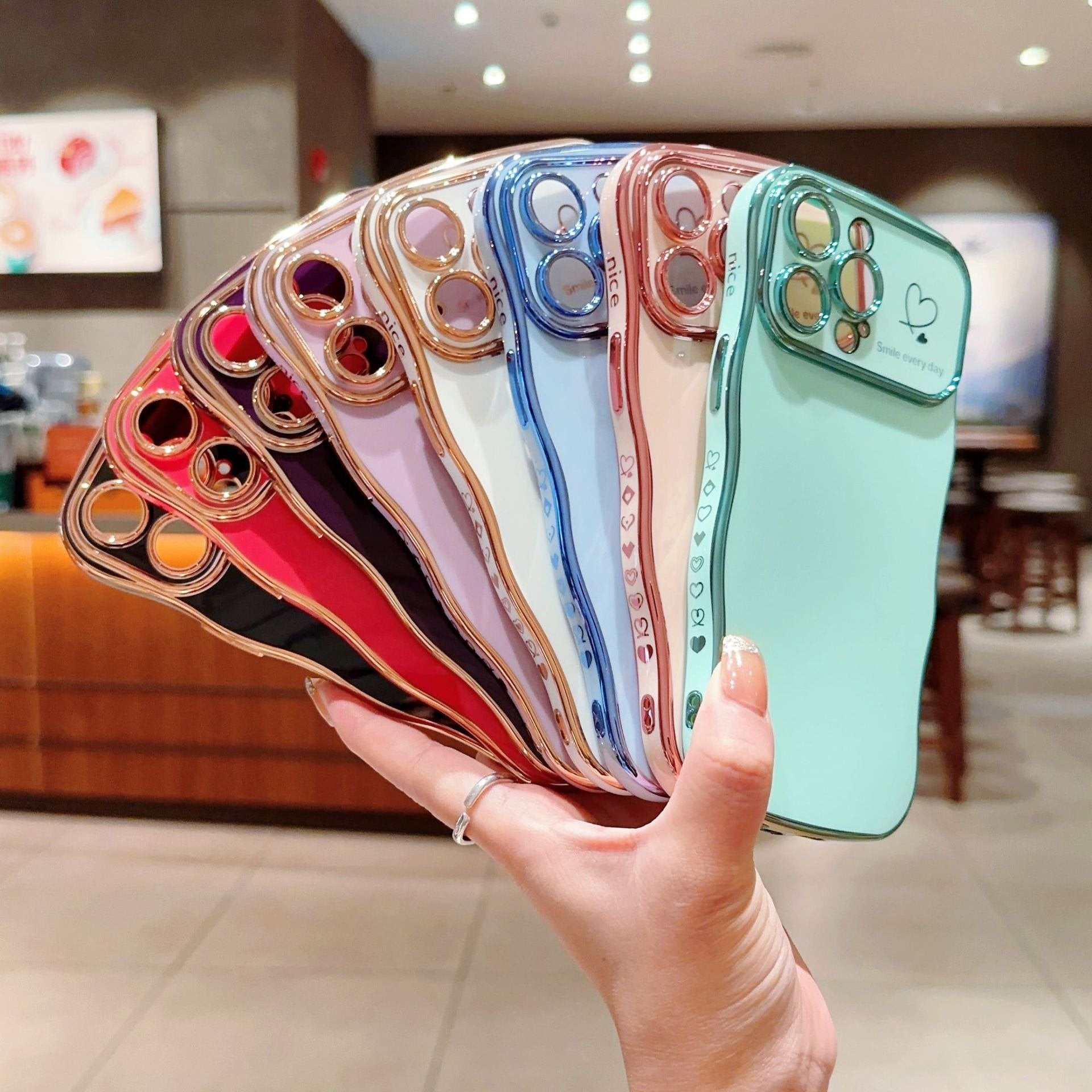 iPhone side electroplating love wave large window mobile phone case-05